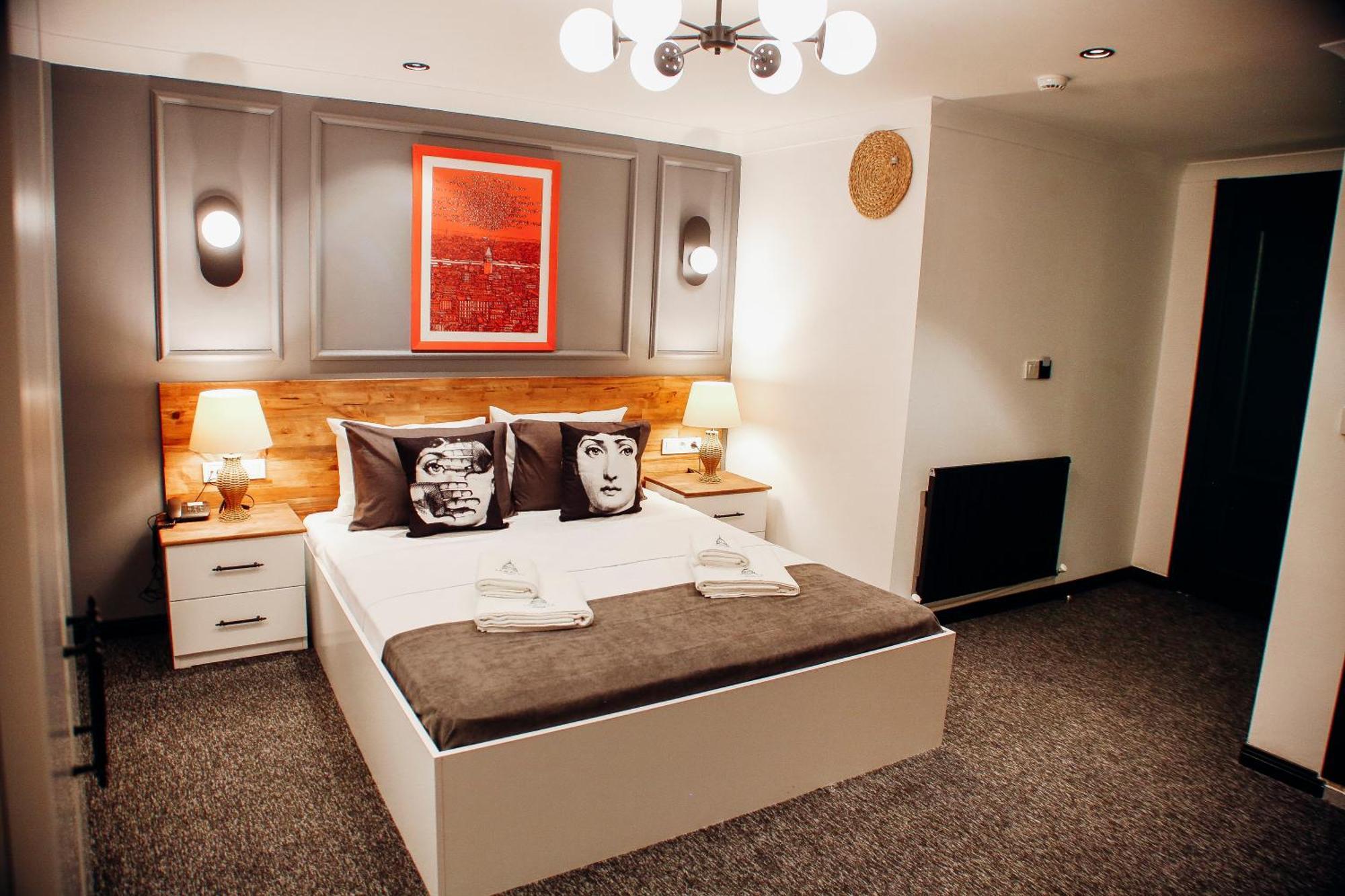 Istiklal Street Taksim House Yamalya Hotel Istanboel Buitenkant foto