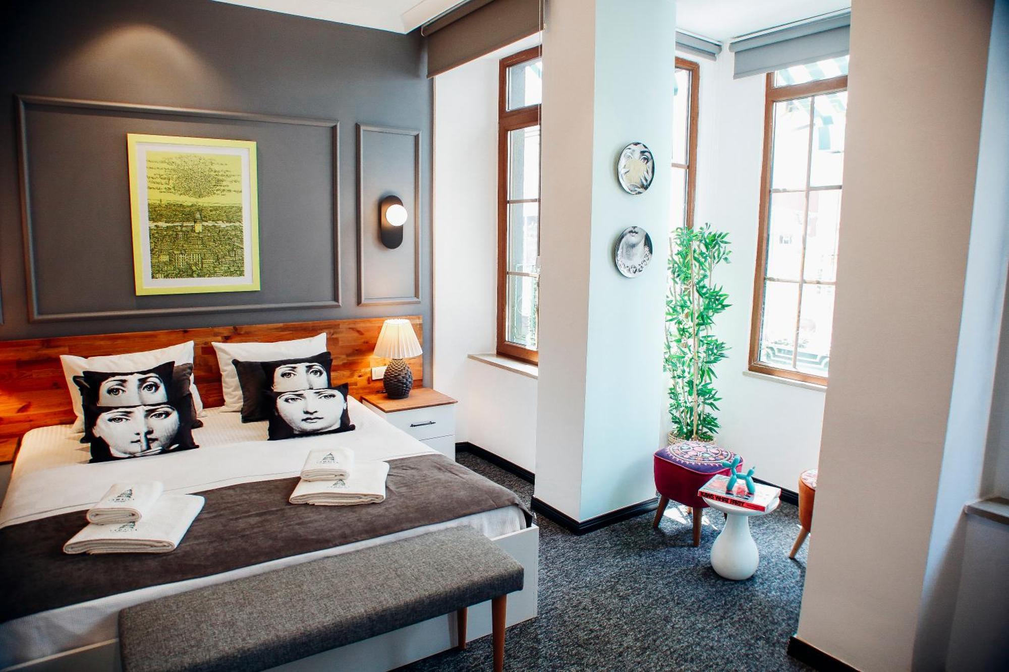 Istiklal Street Taksim House Yamalya Hotel Istanboel Buitenkant foto